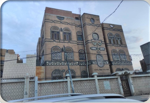 #للبيع عماره سكنية 20 لبنه في صنعاء - خلف جامع المؤيد