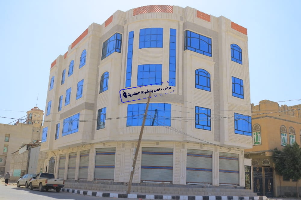 عمارة تجارية أربعة دور وبدروم شارعين في قمة الروعة والجمال