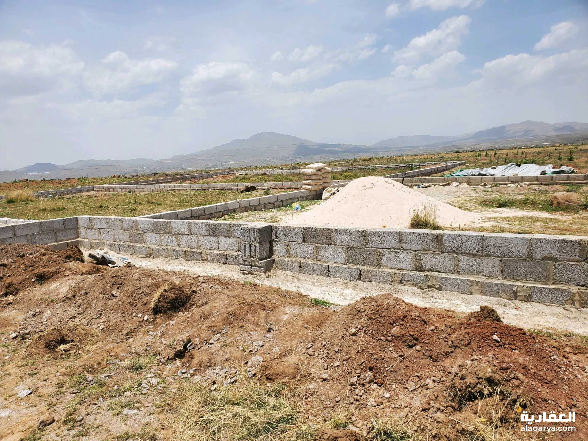 قطع اراضي للبيع