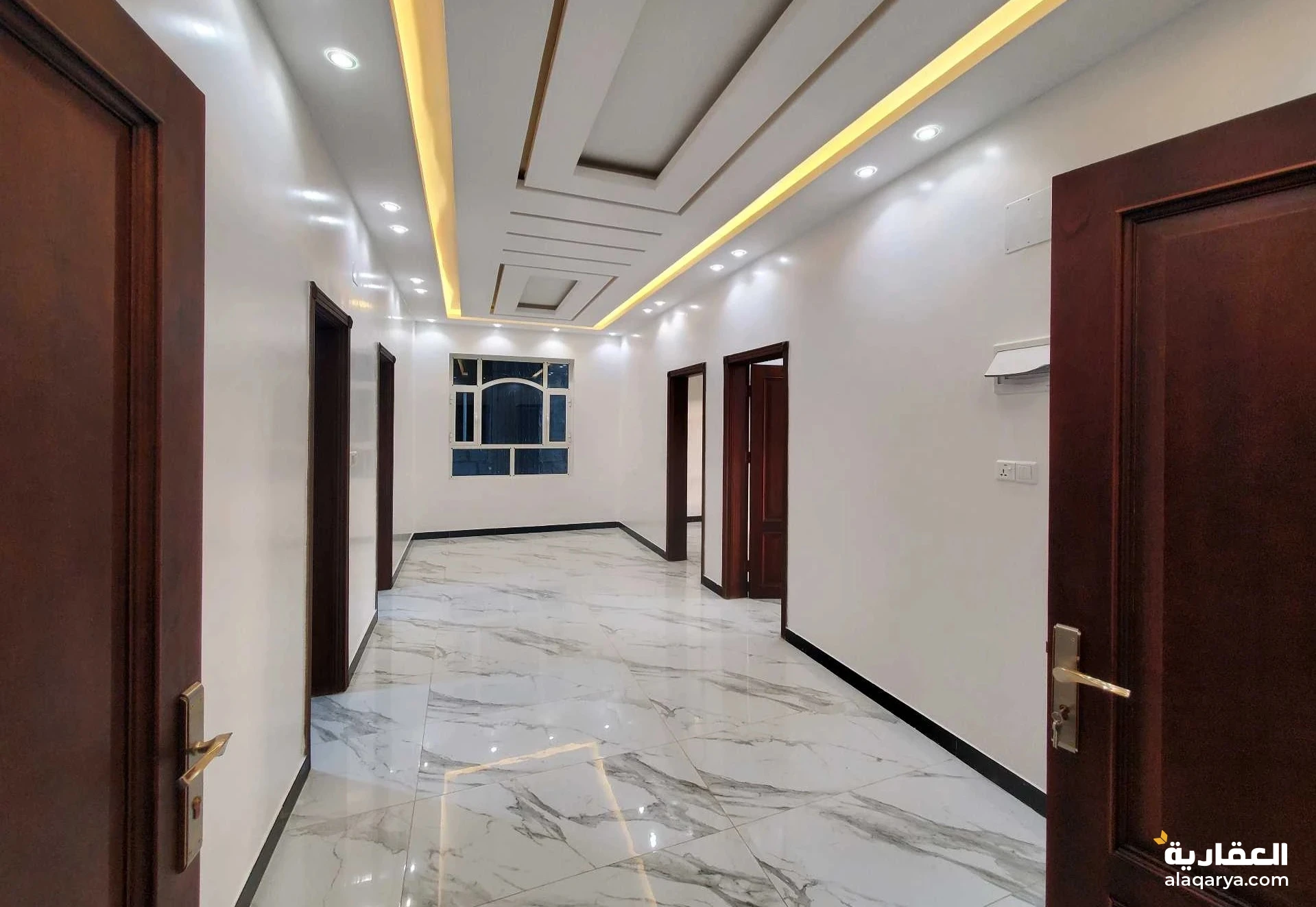 شقق للايجار صنعاء(شقة ملكي للايجار في صنعاء)في شارع الخمسين بيت بوس