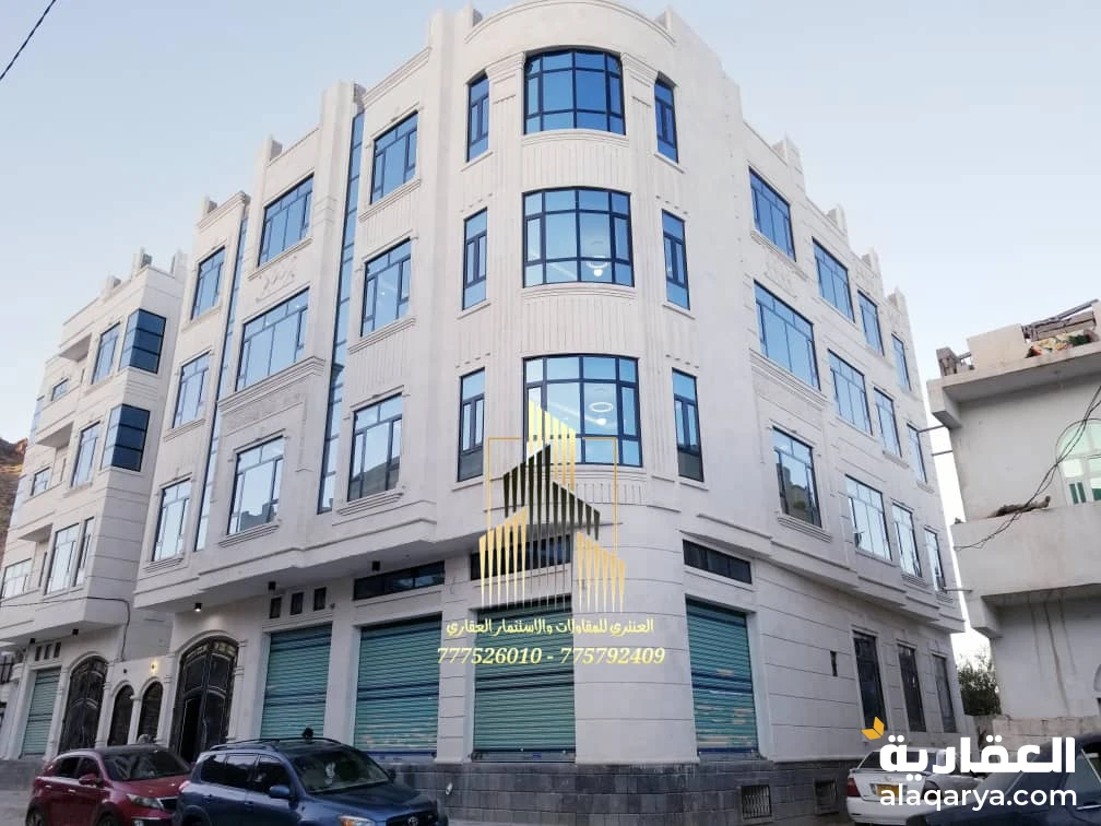 عمارة تجارية أربعة دور وبدروم شارعين في قمة الروعة والجمال عرض رقم (1431)