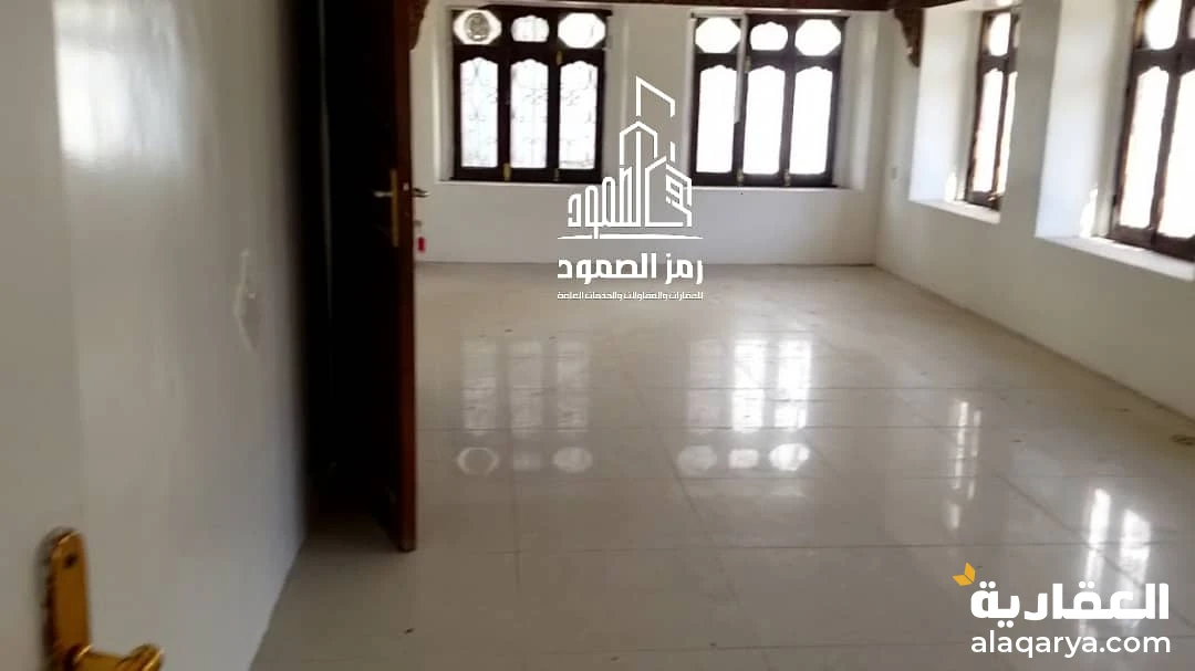 فله للايجار دورين وبدرن