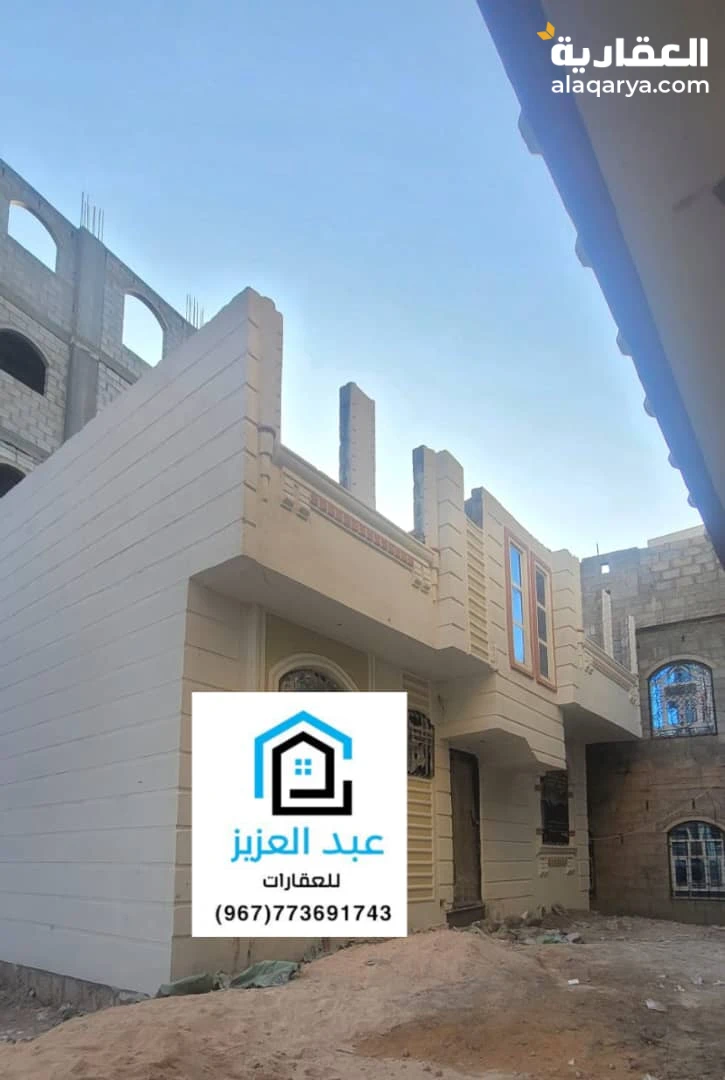 بيت جديدللبيع مشطب تشطيب لوكس 2024بناء وتخطيط هندسي حديث صنعاء  المدينه السكينة