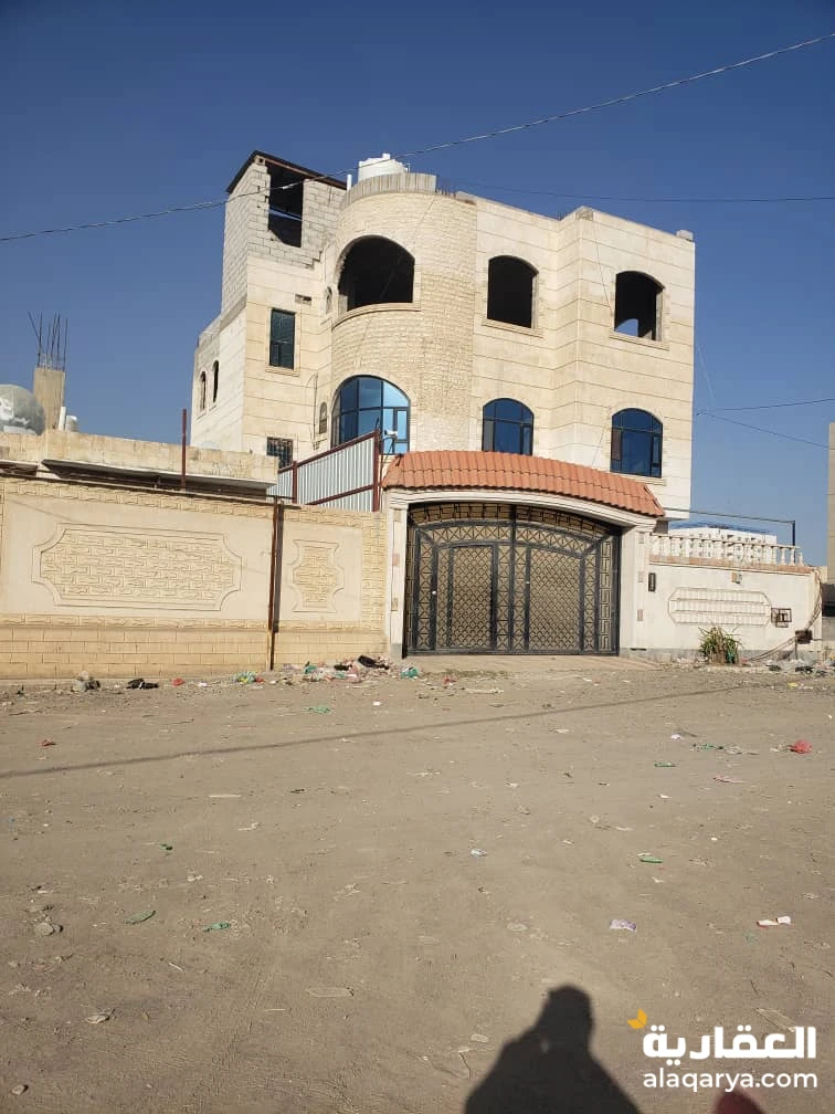 فلل وشقق سوبر لكس بسعار مميزه بيت بوس