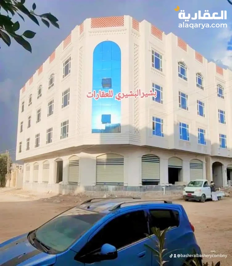 عماره تجاريه شارعين ركنيه حجر ابيض جديده في صنعاء بيت بوس شارع زفلت موقع راقي