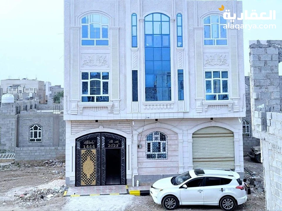 @ للبيع عمارة 3 لبن حر في صنعاء