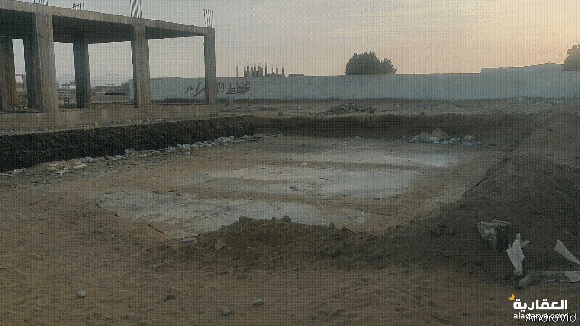 ارضية ركنية للبيع في بير احمد اوراق رسمية