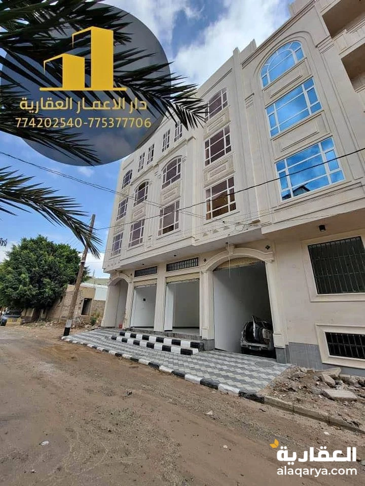 @ للبيع عمارة 9 لبن حر في صنعاء