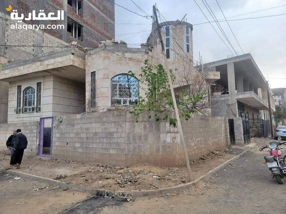 @ للبيع فلة 4 لبن حر في صنعاء