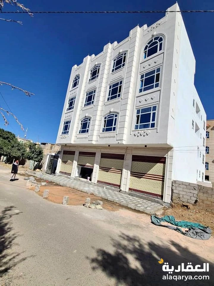 @ للبيع عمارة 8 لبن حر في صنعاء
