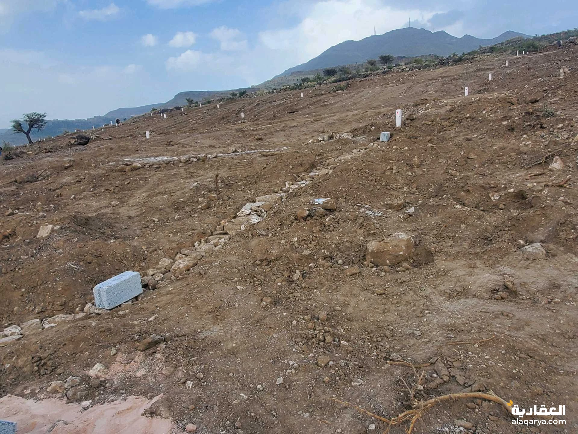 بيع قطع اراضي