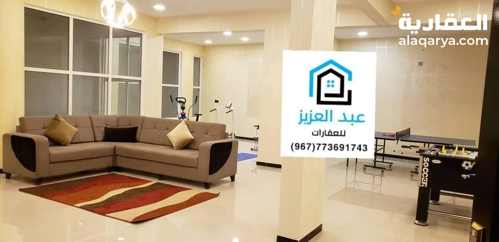 للبيع بيت ومسبح مستقل  متكامل مع صاله واستراحه في السطح للعوائل في صنعاء