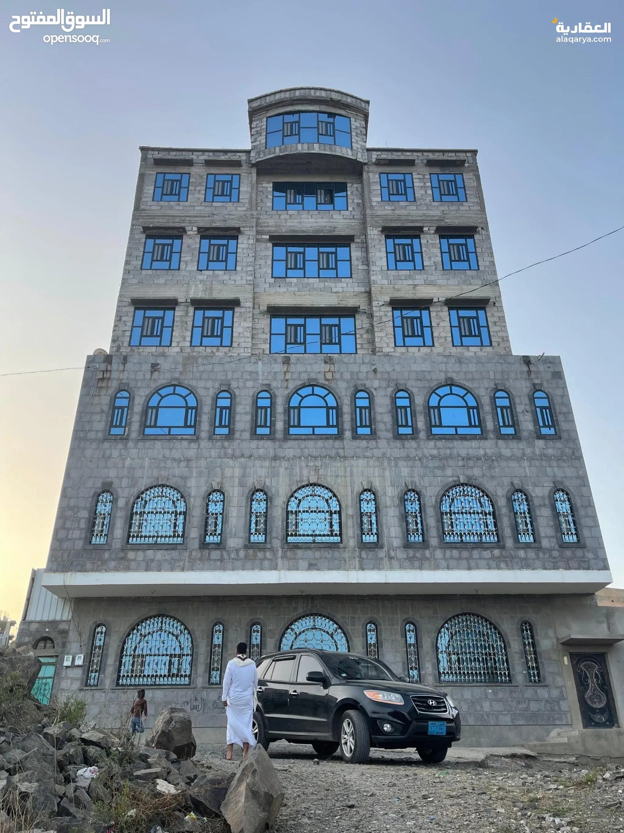 @ للبيع عمارة 12 لبنة حر في صنعاء