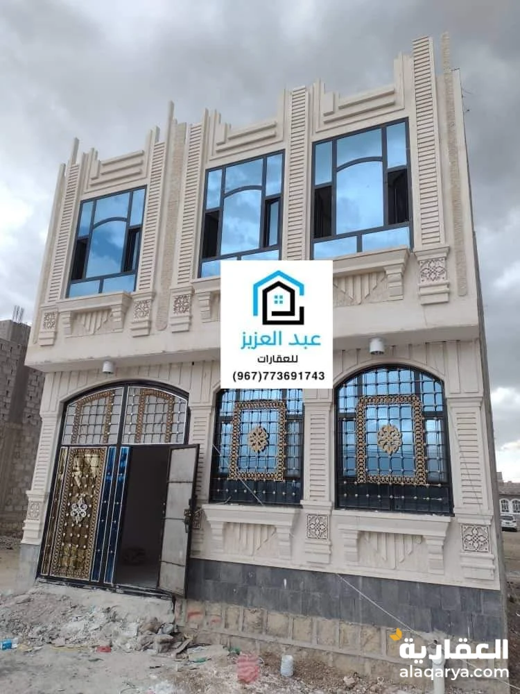 عمارة سكنية للبيع في صنعاء دورين مشطب لووكس