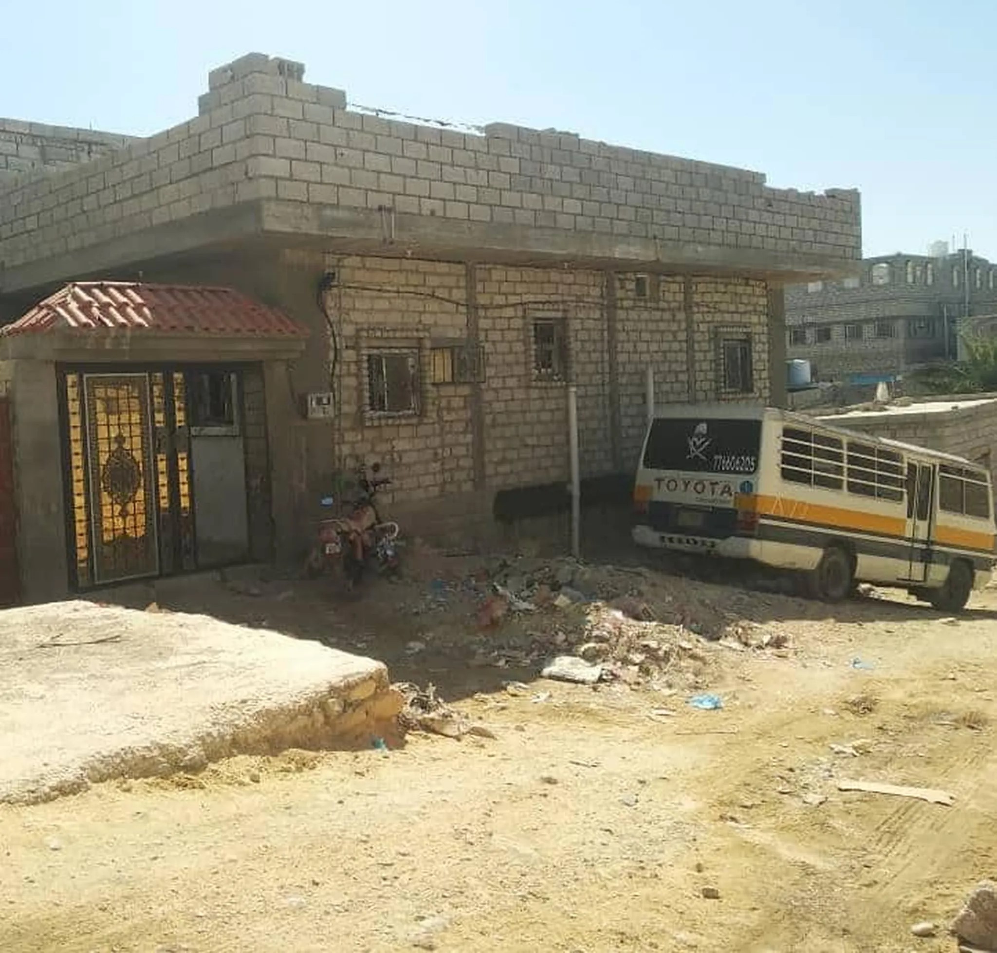 #منزل للبيع في المكلا فوه