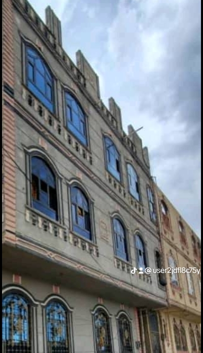 بيت مسلح ثلاثه دور للبيع