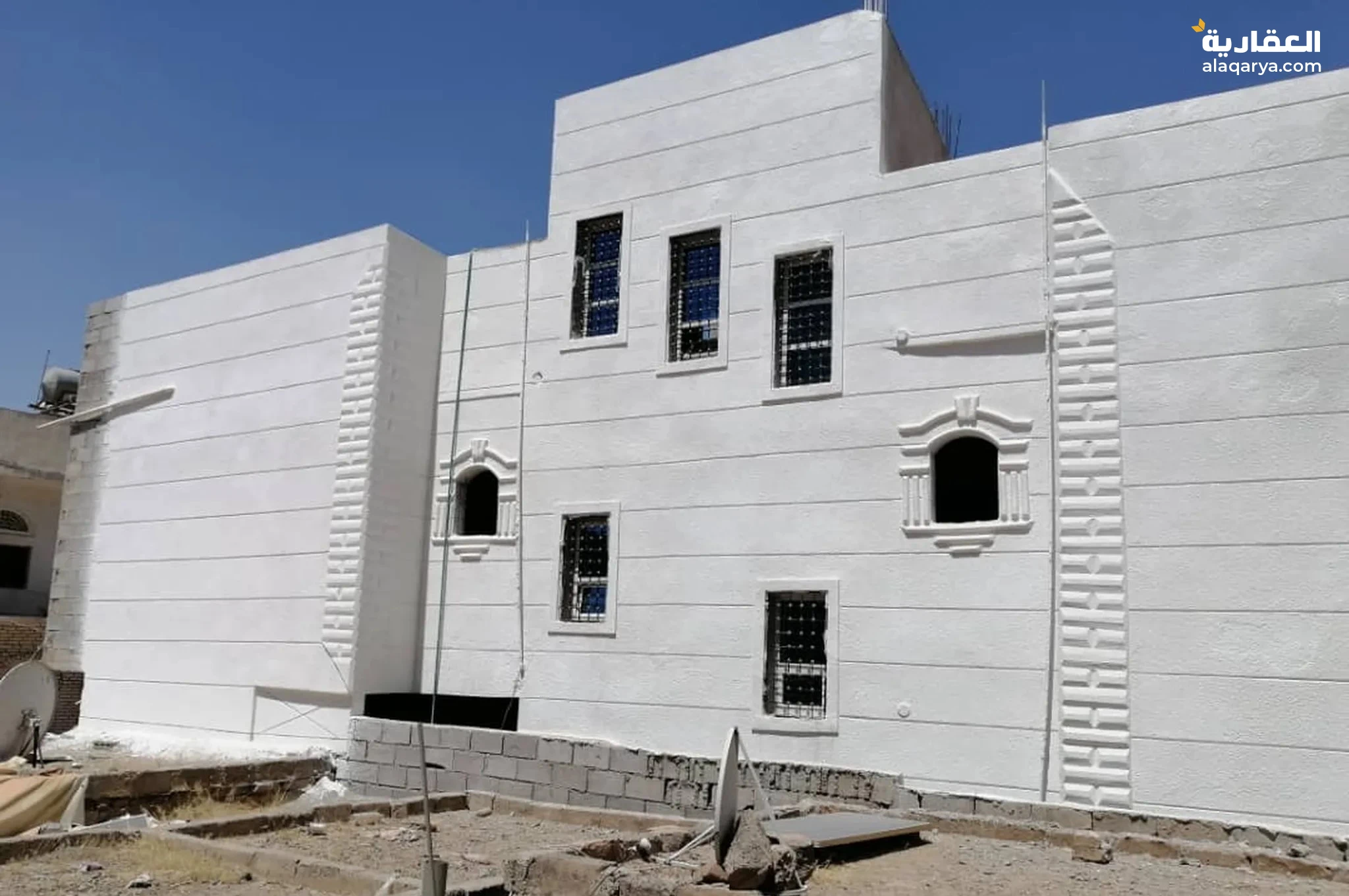 @ للبيع عمارة 7 لبن حر في صنعاء