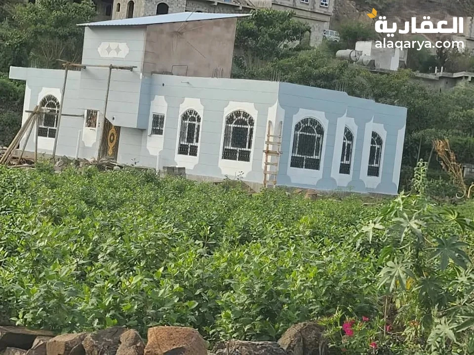 @ للبيع بيت قصبتين حر في إب