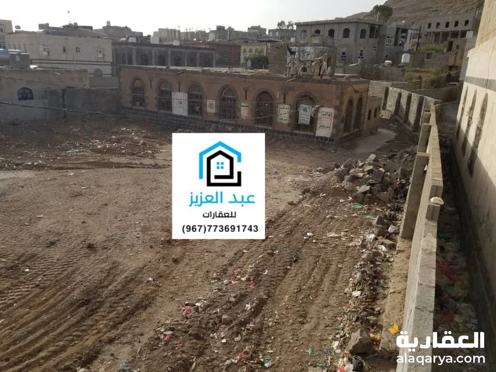 للبيع ارضيه في الصباحه بني مطر على شارع الرئيسي خط صنعاء الحديده القديم