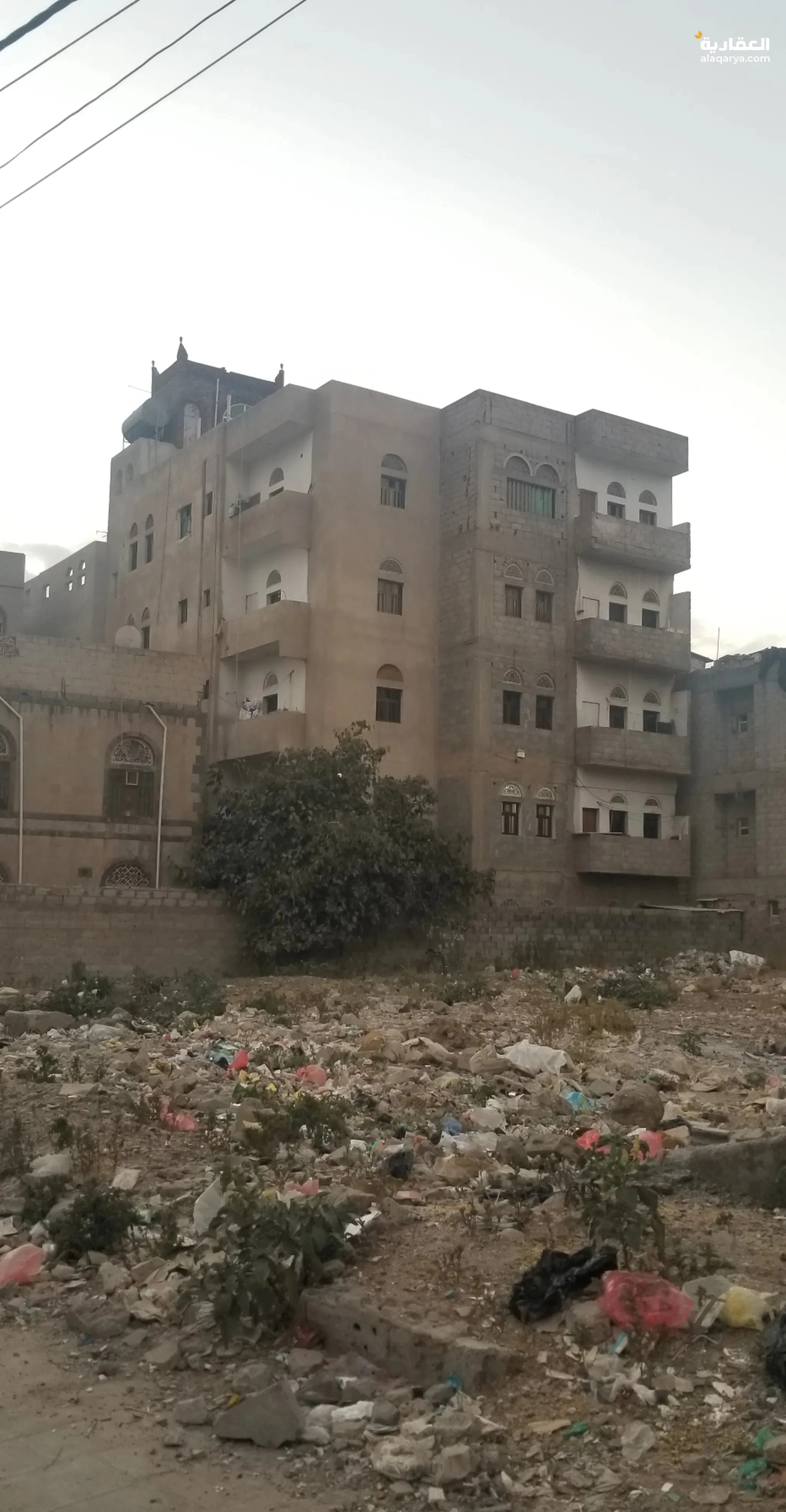 @ للبيع عمارة 12 لبنة حر في صنعاء