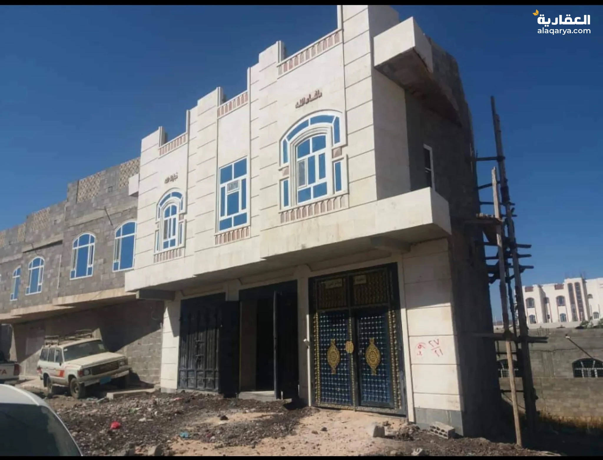 @ للبيع عمارة لبنة ونص حر في صنعاء