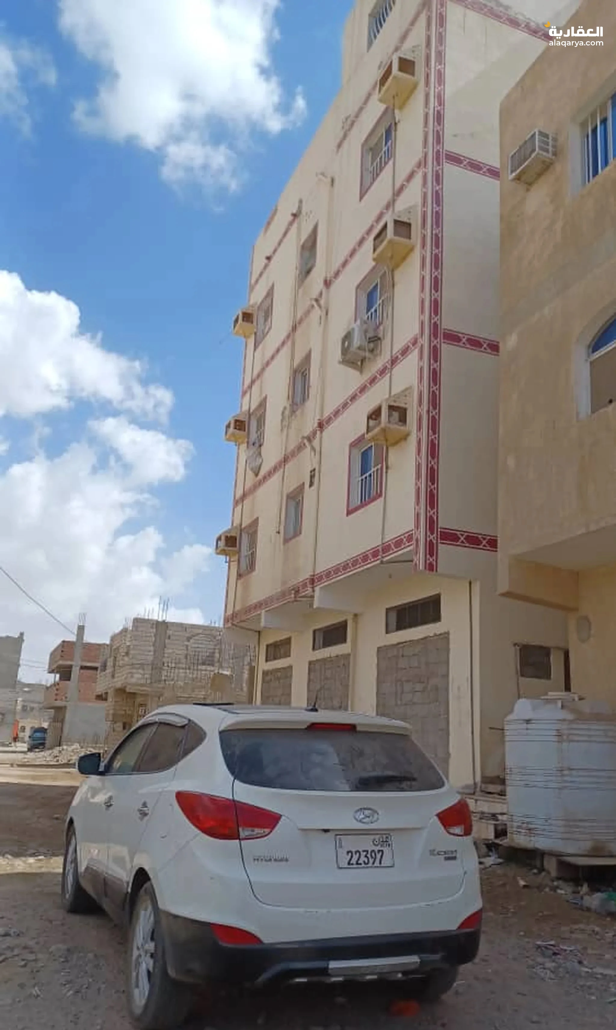 @ للبيع عمارة 4 لبن حر في صنعاء