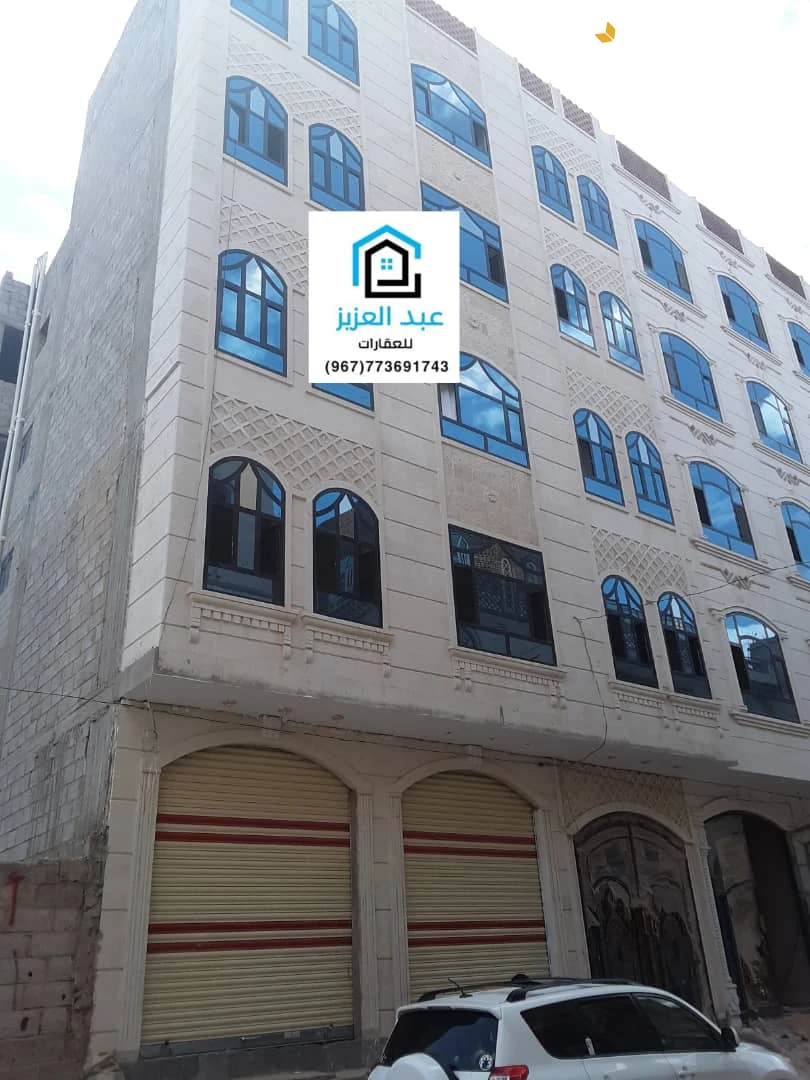 للبيع عماره خمسه دور وبدروم في صنعاء الحصبة