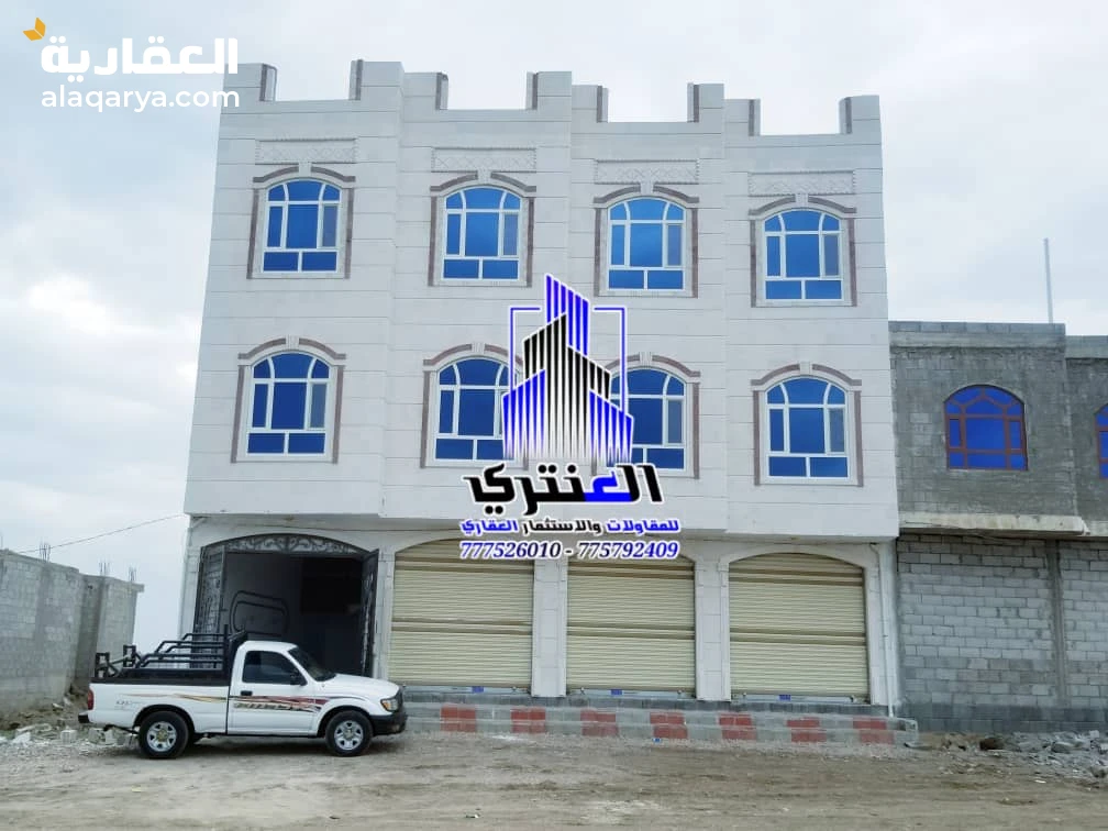 عمارة استثمارية ثلاثة دور سوبر لوكس عرض رقم (1635)