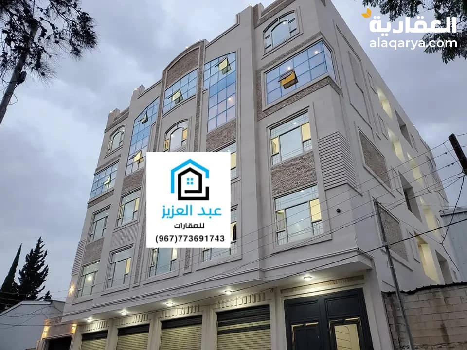 عمارة للبيع خمسة ادوار وبدروم في أرقى احياء حده ودرجة ثانية من الشارع الرئيسي