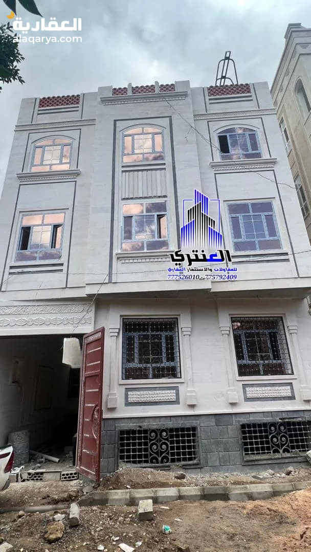 عمارة استثمارية ثلاثة دور وبدروم سوبر لوكس