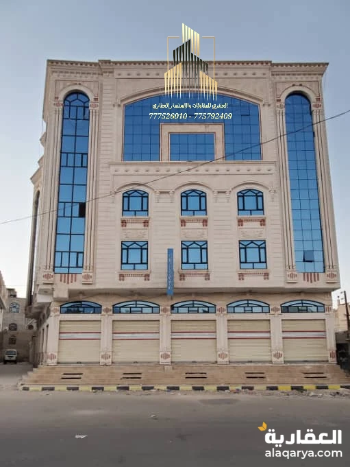 عمارة تجارية خمسة دور وبدروم شارعين في قمة الروعة والجمال..