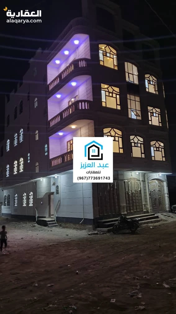 عمارة تجارية للبيع في شارع النصر وثاني عمارة من الزفلت