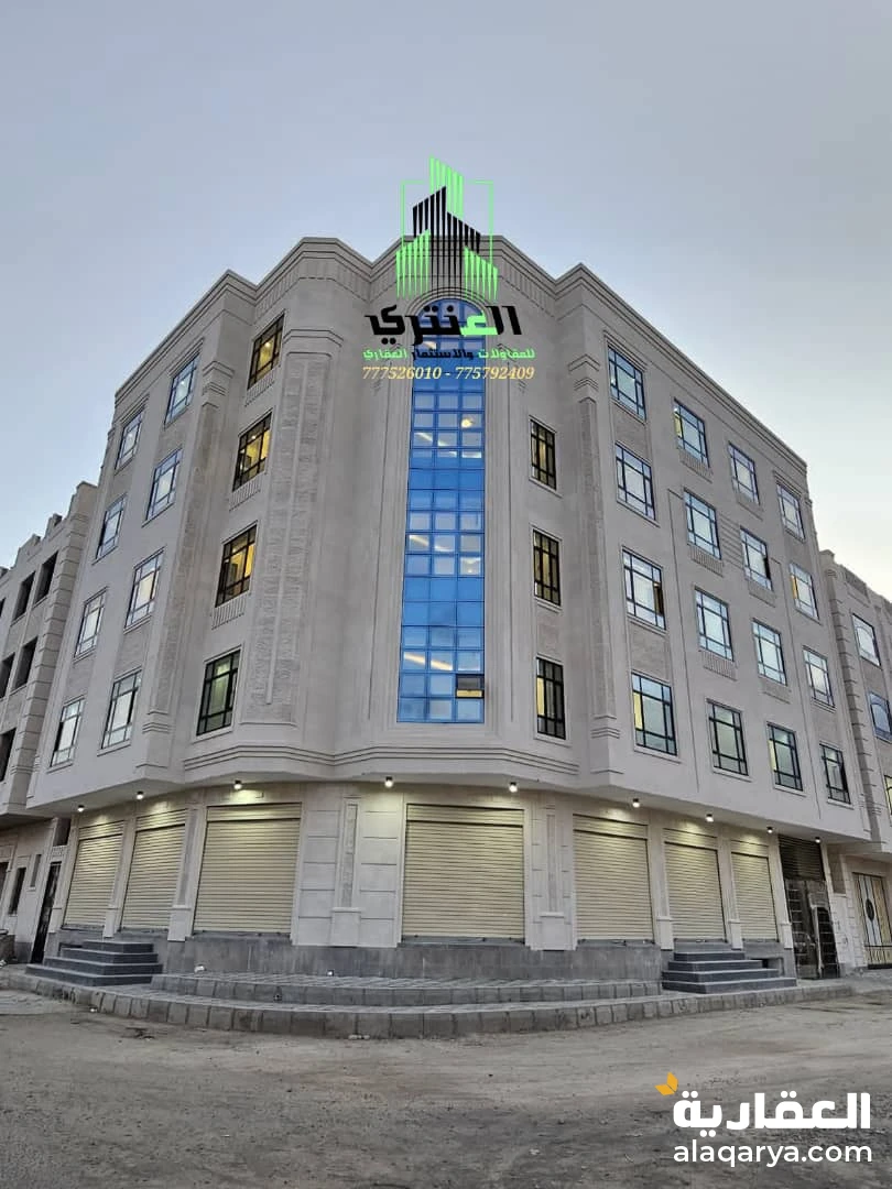 عمارة تجارية خمسة دور وبدروم شارعين سوبر لوكس في قمة الروعة والجمال..