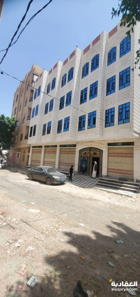 عمارة تجارية أربعة دور وبدروم سوبر لوكس