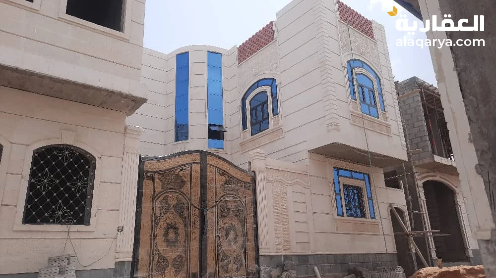 فلة انيقة وعرررطة