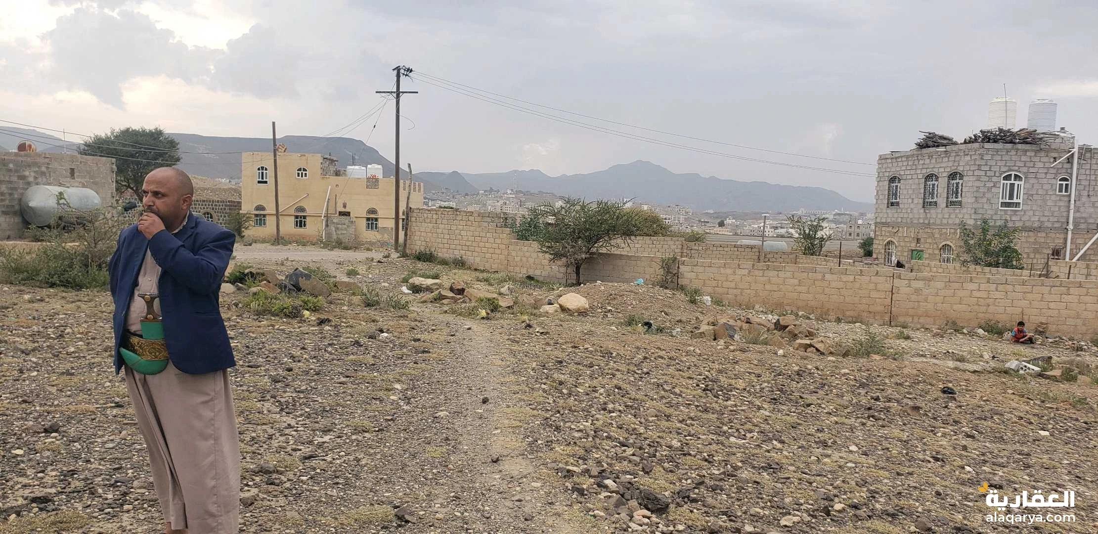 أرضية للبيع مخطط على شارعين