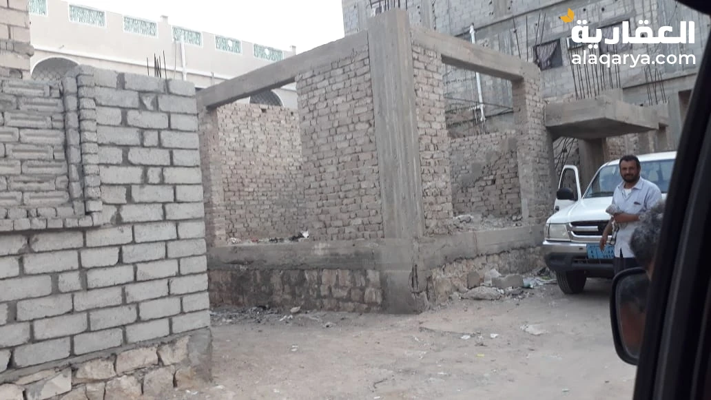 للبيع بيت مسلح عظم