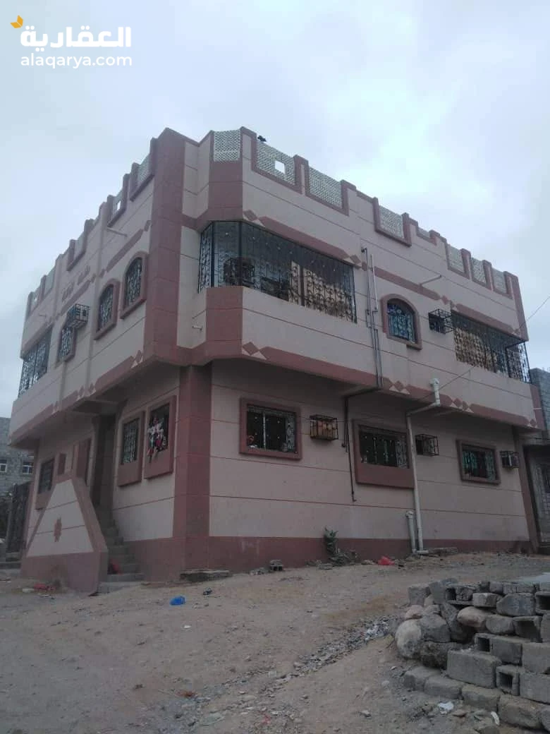 للبيع بيت مسلح