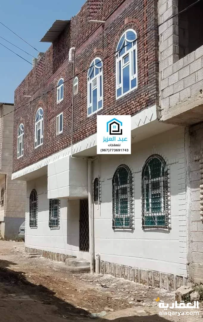 للبيع بيت في  صنعاء، سعوان، العشة (قريب من الزفلت)