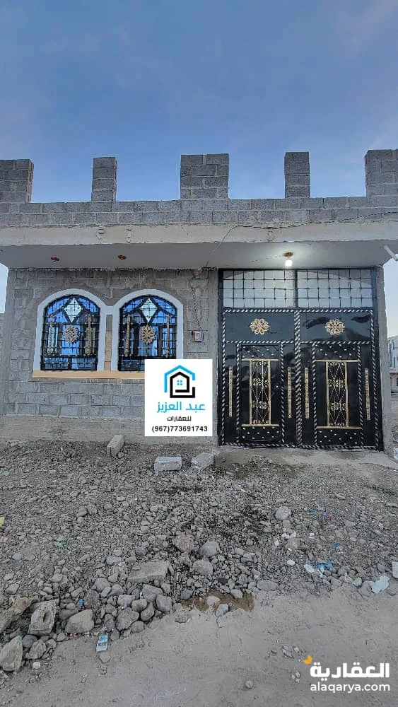 للبيع بيت في صنعاء الخط الجديد بعد حي دارس    البيت قريب من شارع 24