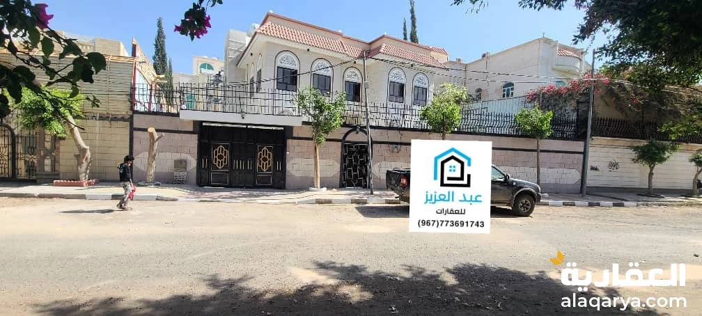 يوجد لدينا فله للبيع لاول مرة تعرض وبسعر مغري