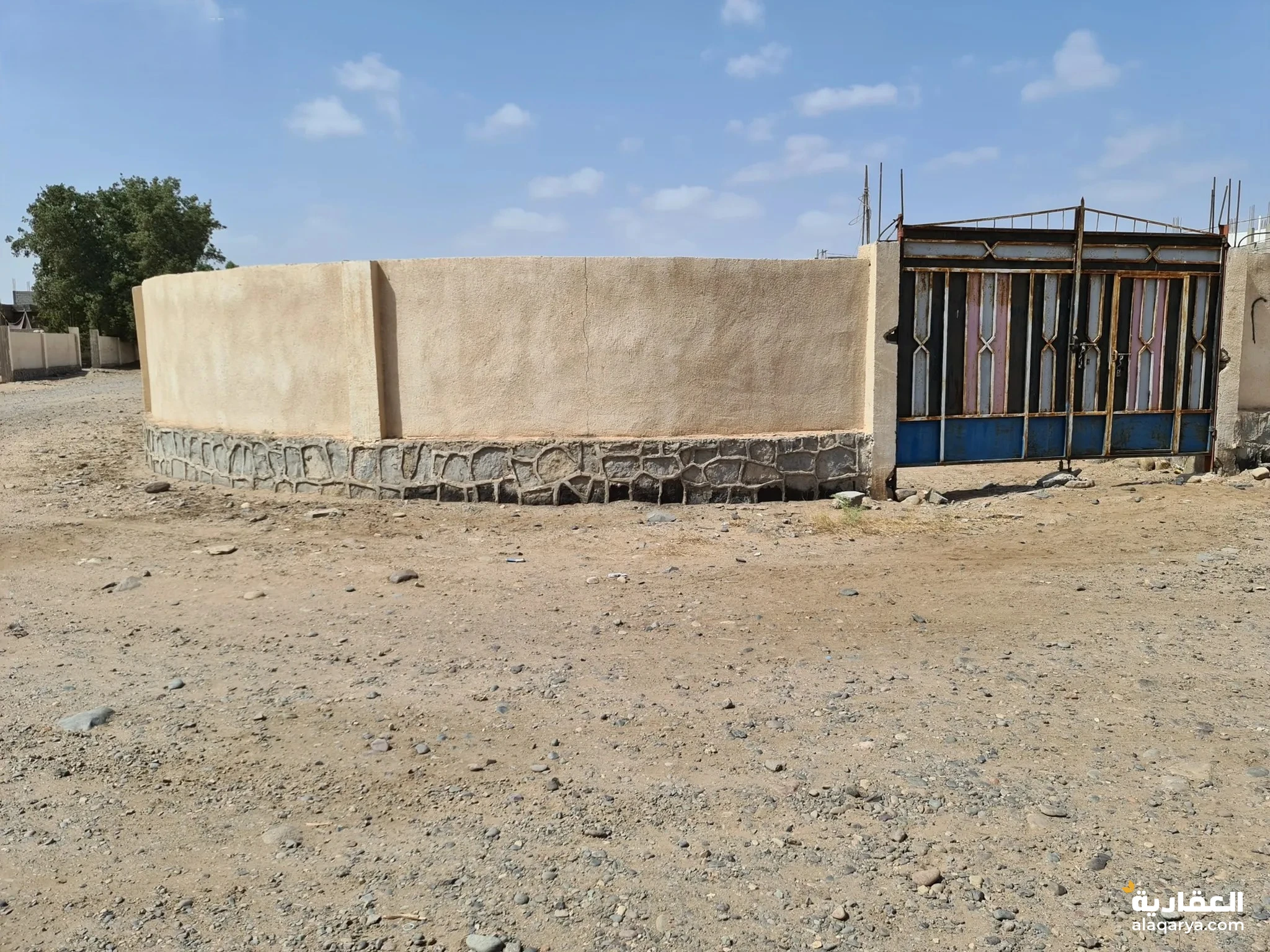 #ارضيه ركنيه بالمدينه الخضراء محوشه المرحله 3بلك 2