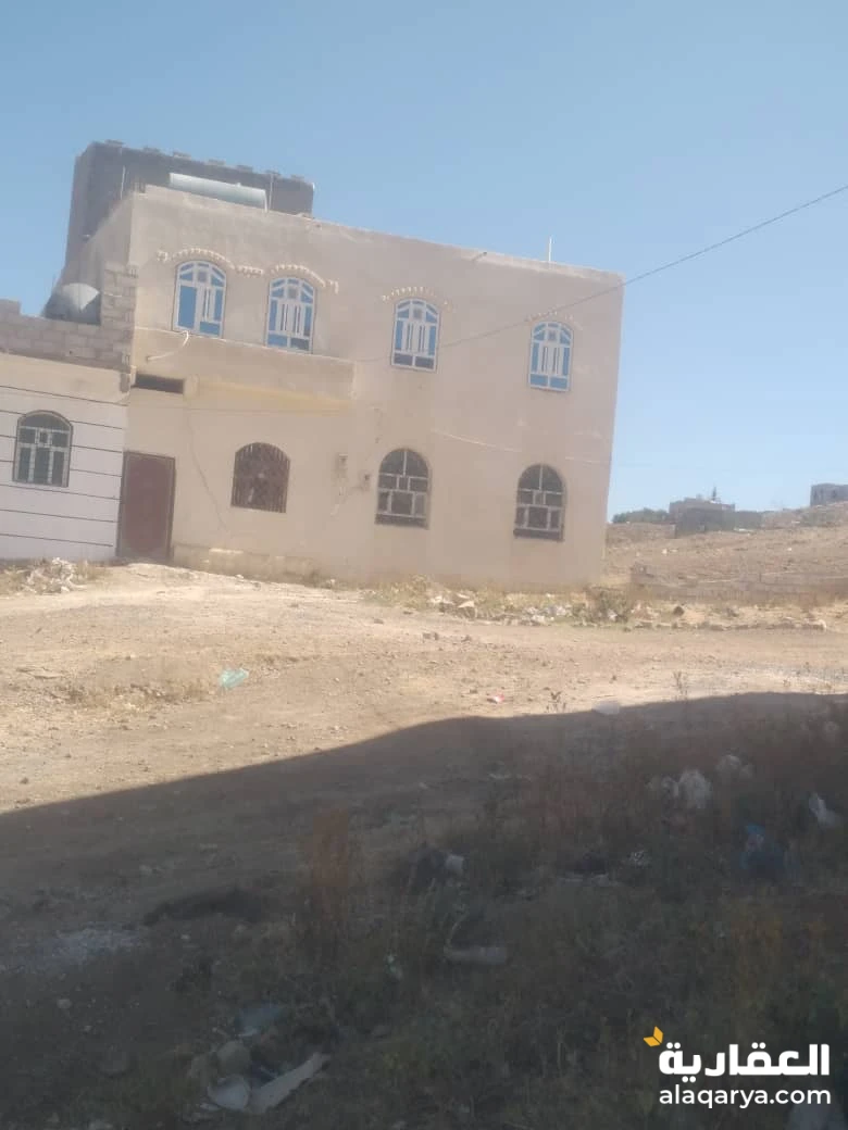 عمارة مسلح دورين في لبنتين حر قريب شارع تعز