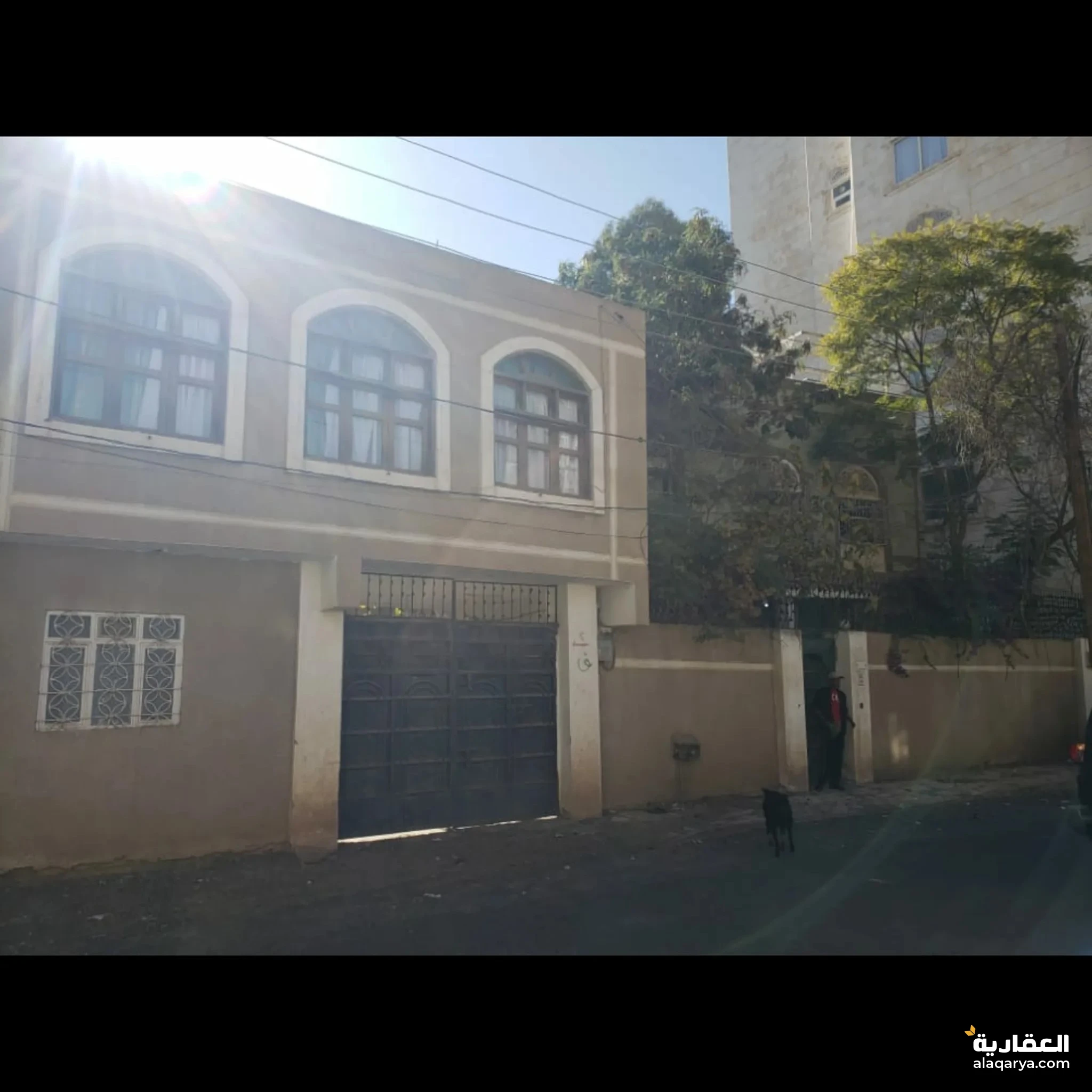 #فلة للبيع عشر لبن حر الواجهة 22متر