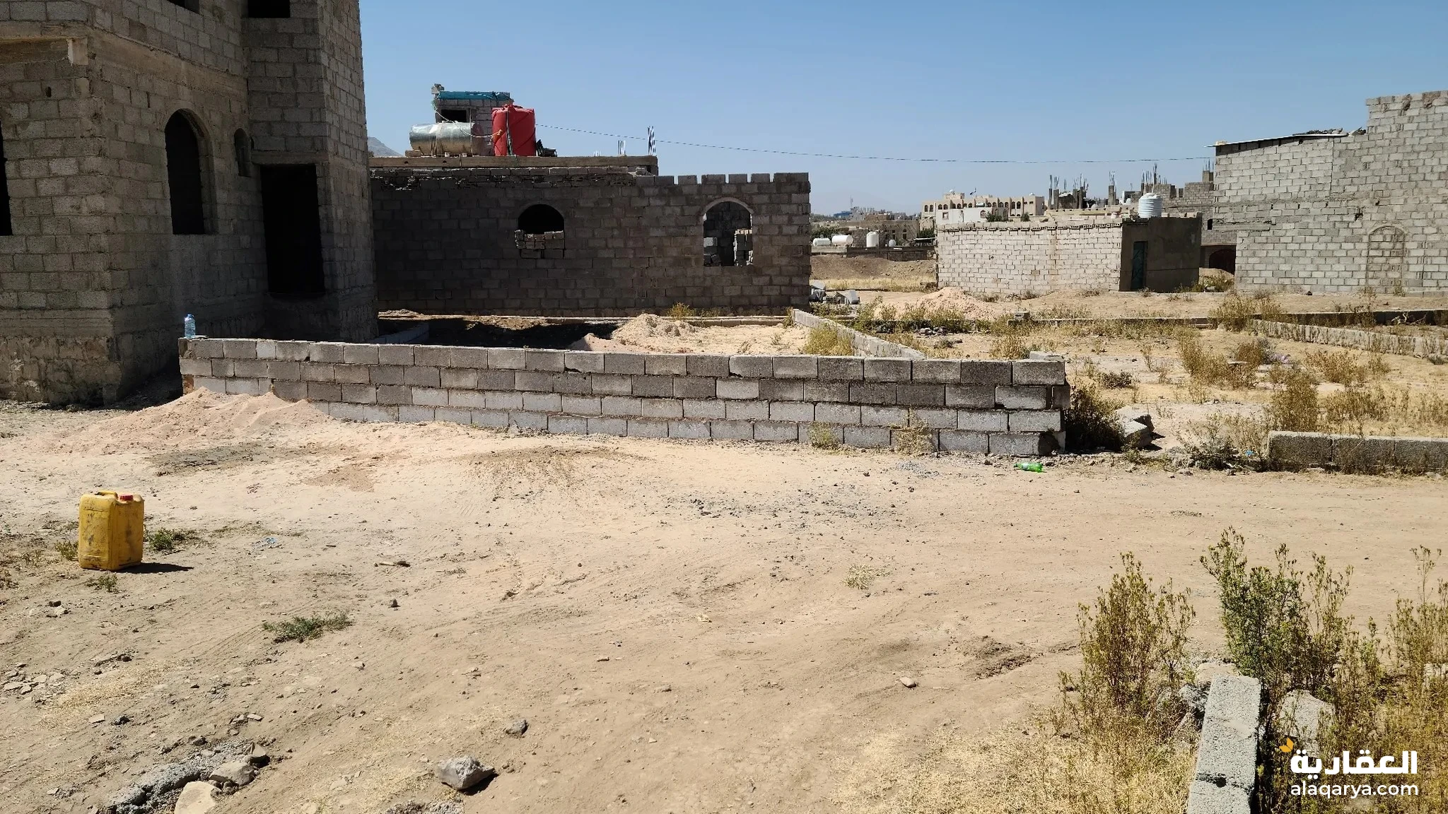 #أرض للبيع لبنتين ونصف