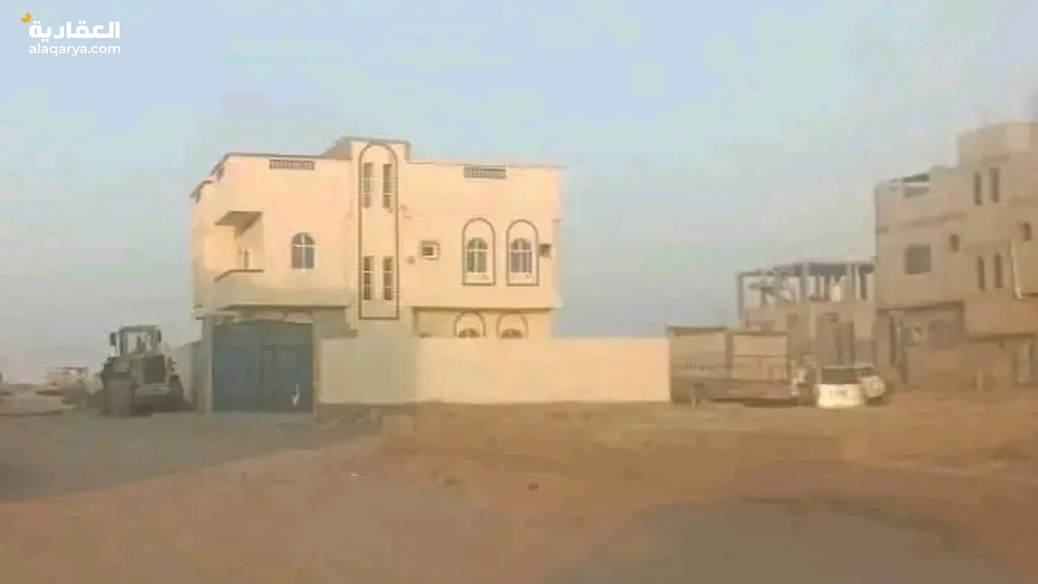 #للبيع فله بموقع عالمي ركن شارعين