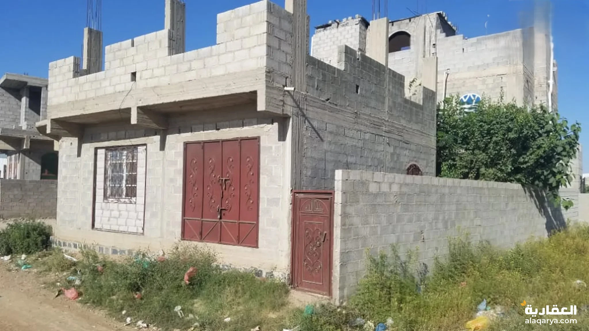 #بيت اربع لبن ونص على شارعين