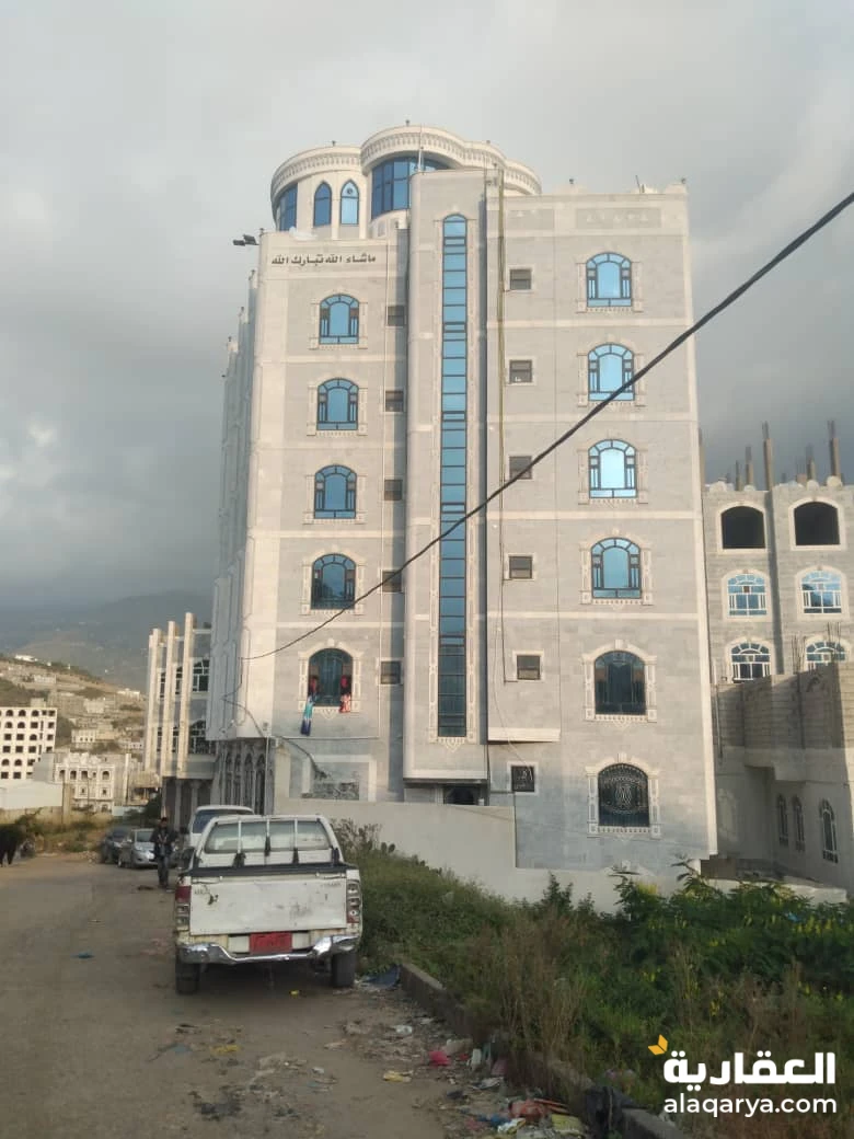 سوق تجاري للاجار في محافظه إب