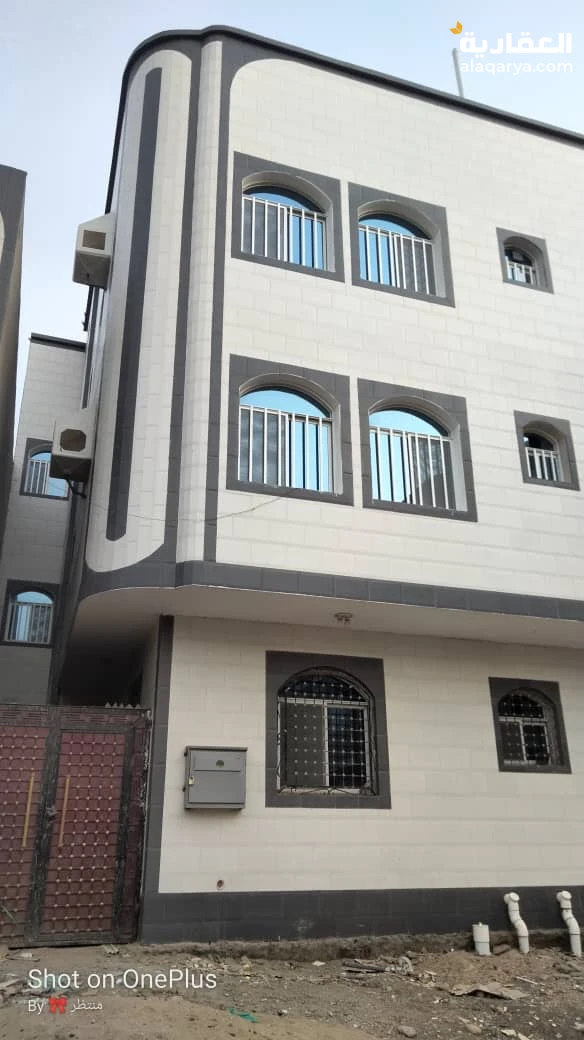 عماره للبيع بسعر خرافي