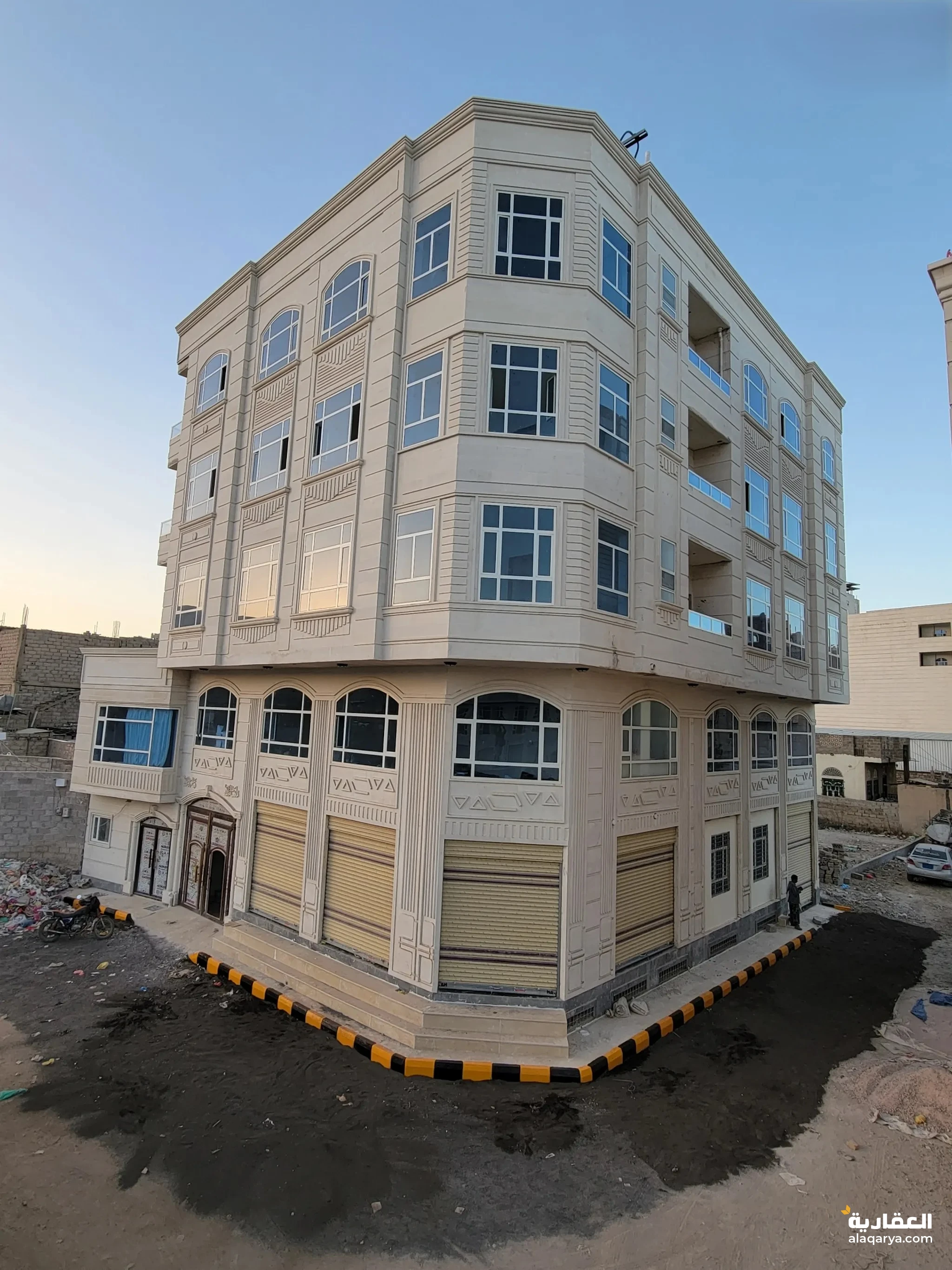 #عماره تجاريه للبيع